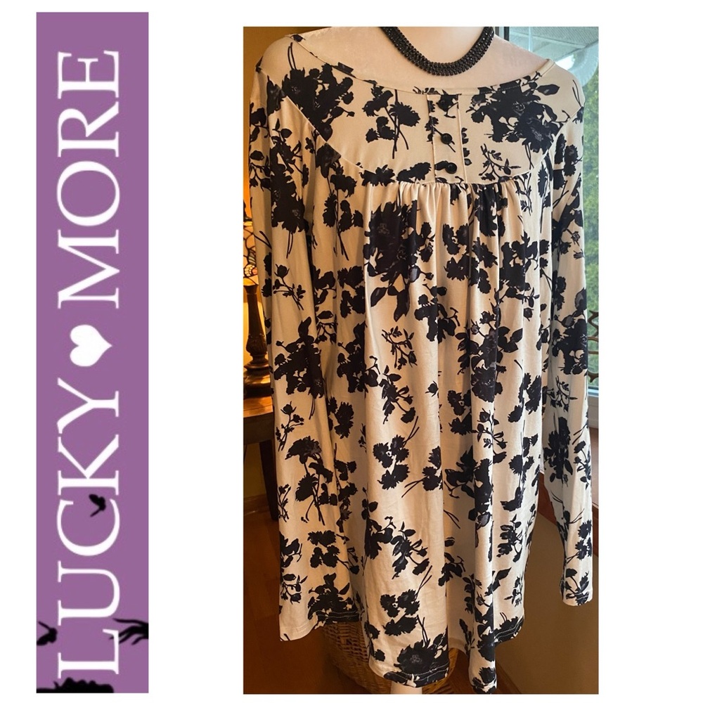 10/$10Lucky Super Soft and Lightweight LS Pullover Tunic wDetails on front L EUC